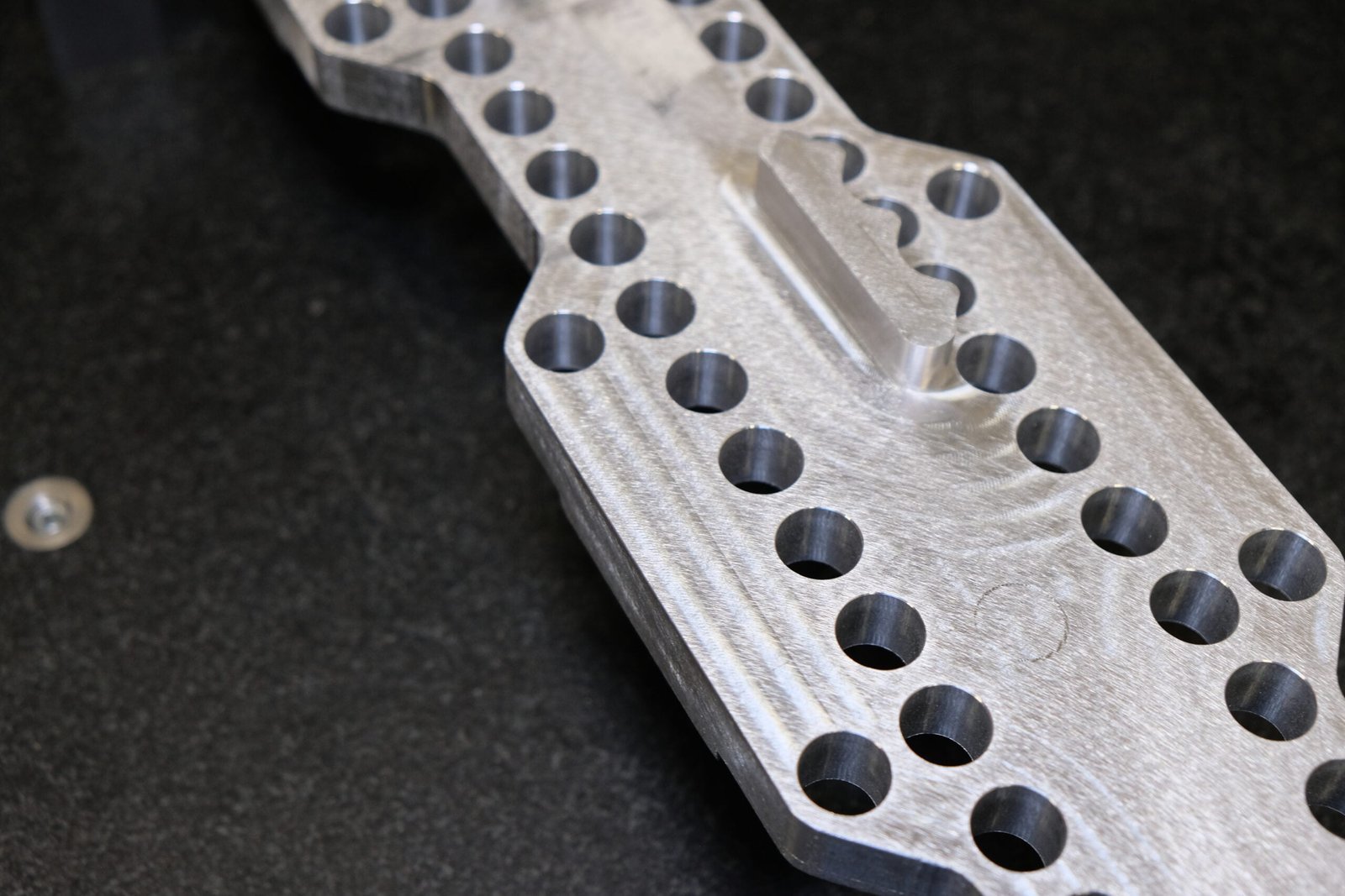 Dimensional inspection with CMM quality control